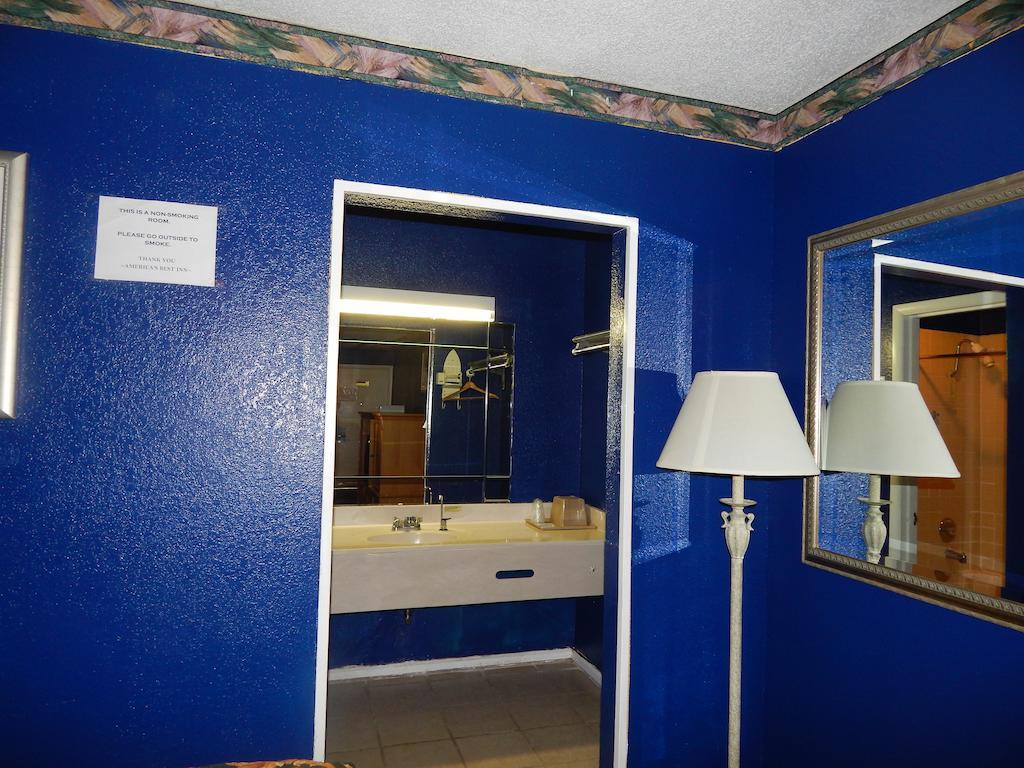 America'S Best Inn Montgomery Quarto foto
